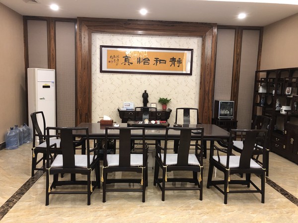 某紅木家具廠